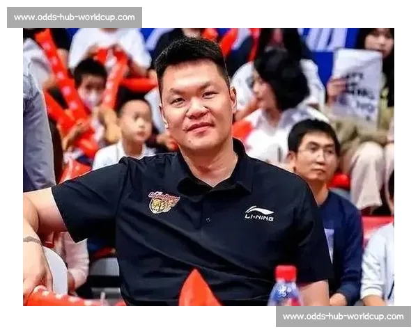 “这场比赛，我给教练打了100分！”球迷盛赞教练临场指挥艺术